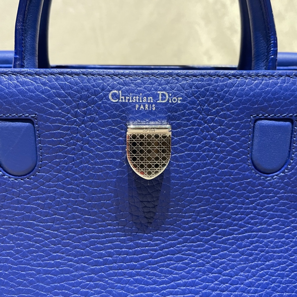 Dior Diorever Mini in bright blue - Picture 2 of 16